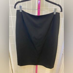 NWT LAFAYETTE 148 New York Black straight  Skirt